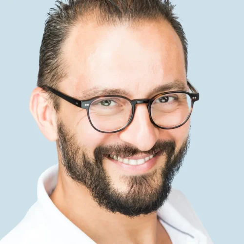 La solitudine dell'imprenditore Alessandro Mora 2